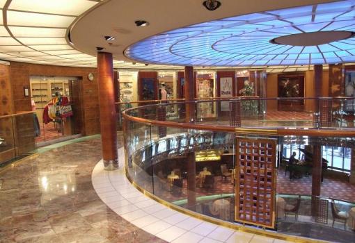 Tiendas a bordo del Century